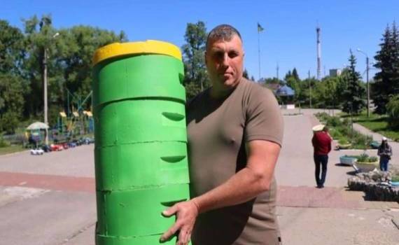 Украинский фермер запатентовал цилиндрический безрамочный улей - agroexpert.md